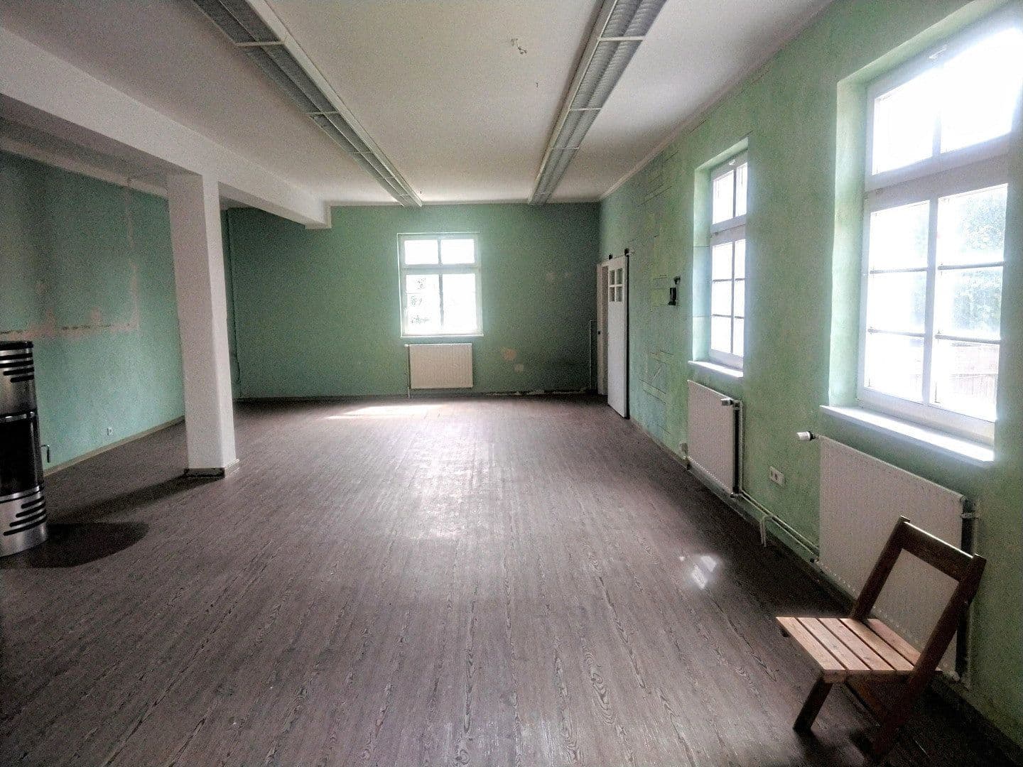 Predaj domu 335 m², pozemek 725 m², Ernst-Thälmann-Straße 13, Sagard, Meklenbursko-Predpomoransko Predaj domu 335 m², pozemek 725 m², Ernst-Thälmann-Straße 13, Sagard, Meklenbursko-Predpomoransko