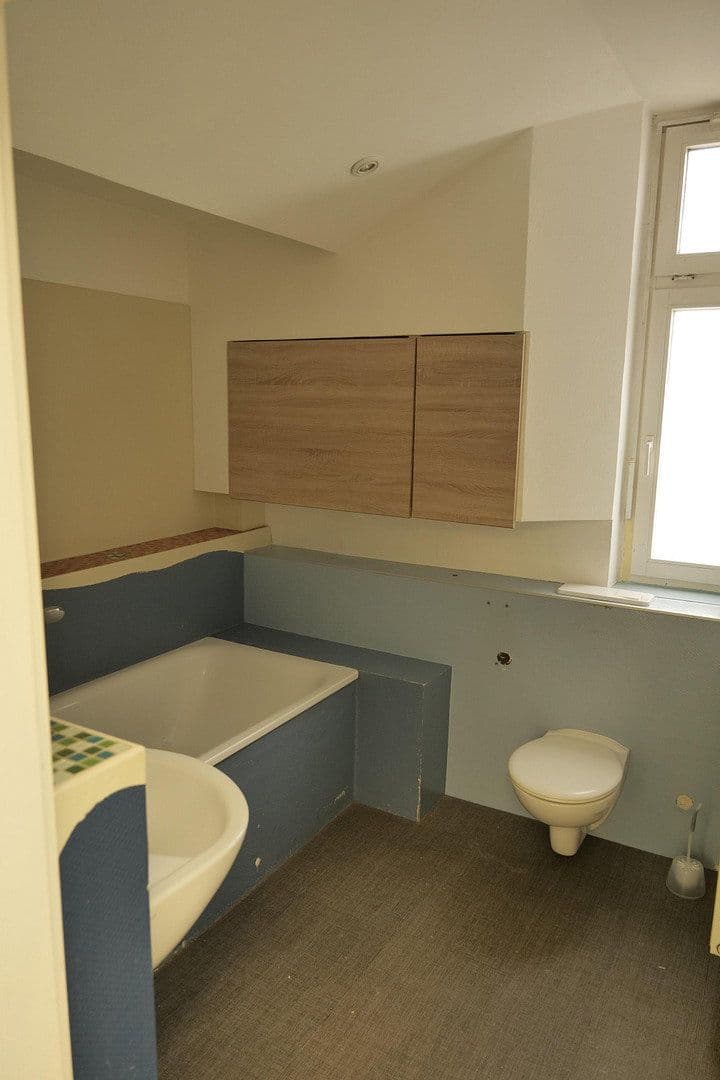 Predaj domu 335 m², pozemek 725 m², Ernst-Thälmann-Straße 13, Sagard, Meklenbursko-Predpomoransko Predaj domu 335 m², pozemek 725 m², Ernst-Thälmann-Straße 13, Sagard, Meklenbursko-Predpomoransko