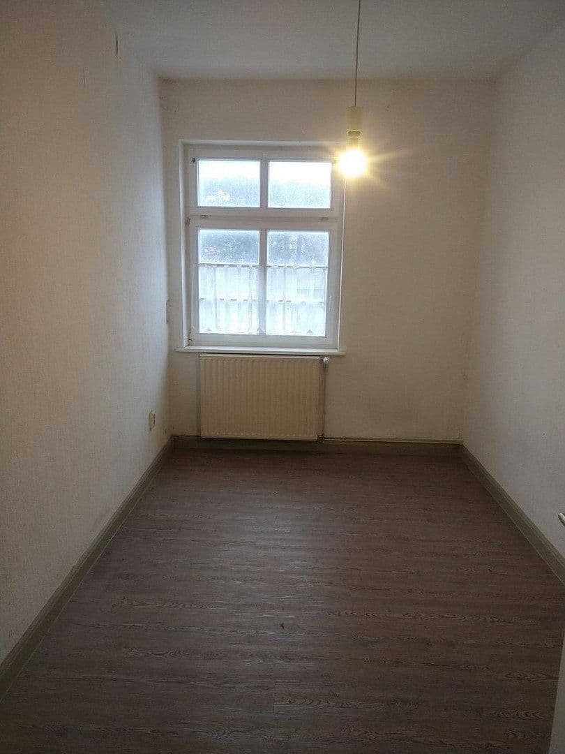 Predaj domu 335 m², pozemek 725 m², Ernst-Thälmann-Straße 13, Sagard, Meklenbursko-Predpomoransko Predaj domu 335 m², pozemek 725 m², Ernst-Thälmann-Straße 13, Sagard, Meklenbursko-Predpomoransko