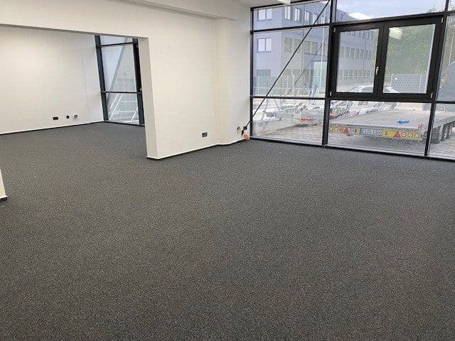 Predaj kancelárie 1.000 m², Großmehring, Bavorsko Predaj kancelárie 1.000 m², Großmehring, Bavorsko