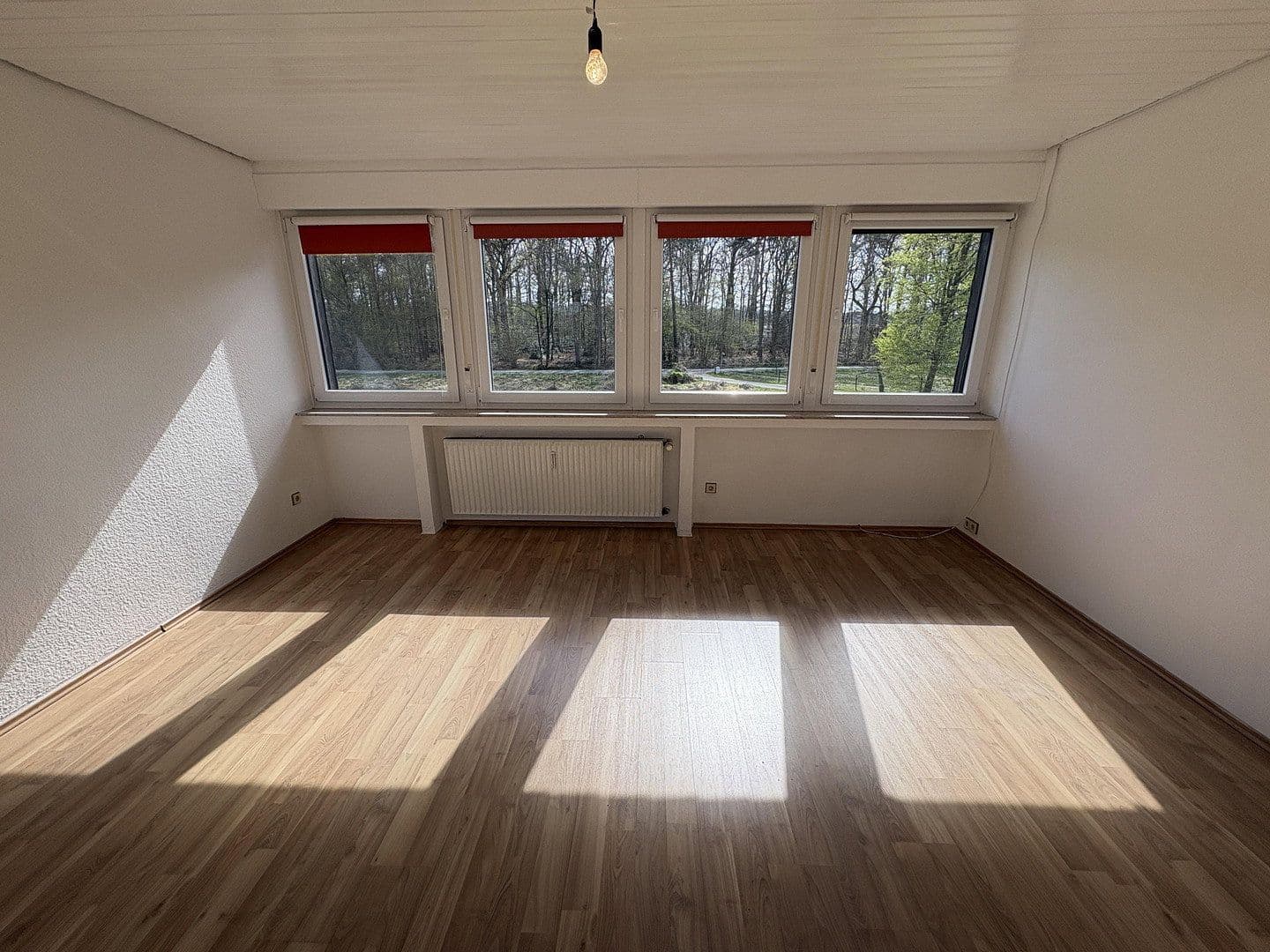 Prenájom bytu 4-izbový 116 m², Ostbevern, Severné Porýnie - Westfálsko Prenájom bytu 4-izbový 116 m², Ostbevern, Severné Porýnie - Westfálsko