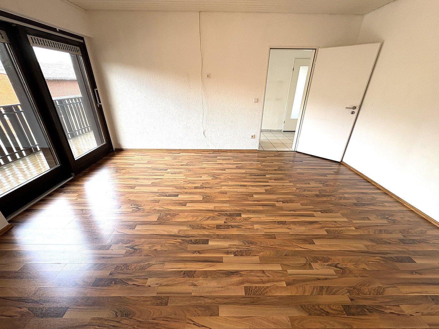 Prenájom bytu 4-izbový 116 m², Ostbevern, Severné Porýnie - Westfálsko Prenájom bytu 4-izbový 116 m², Ostbevern, Severné Porýnie - Westfálsko