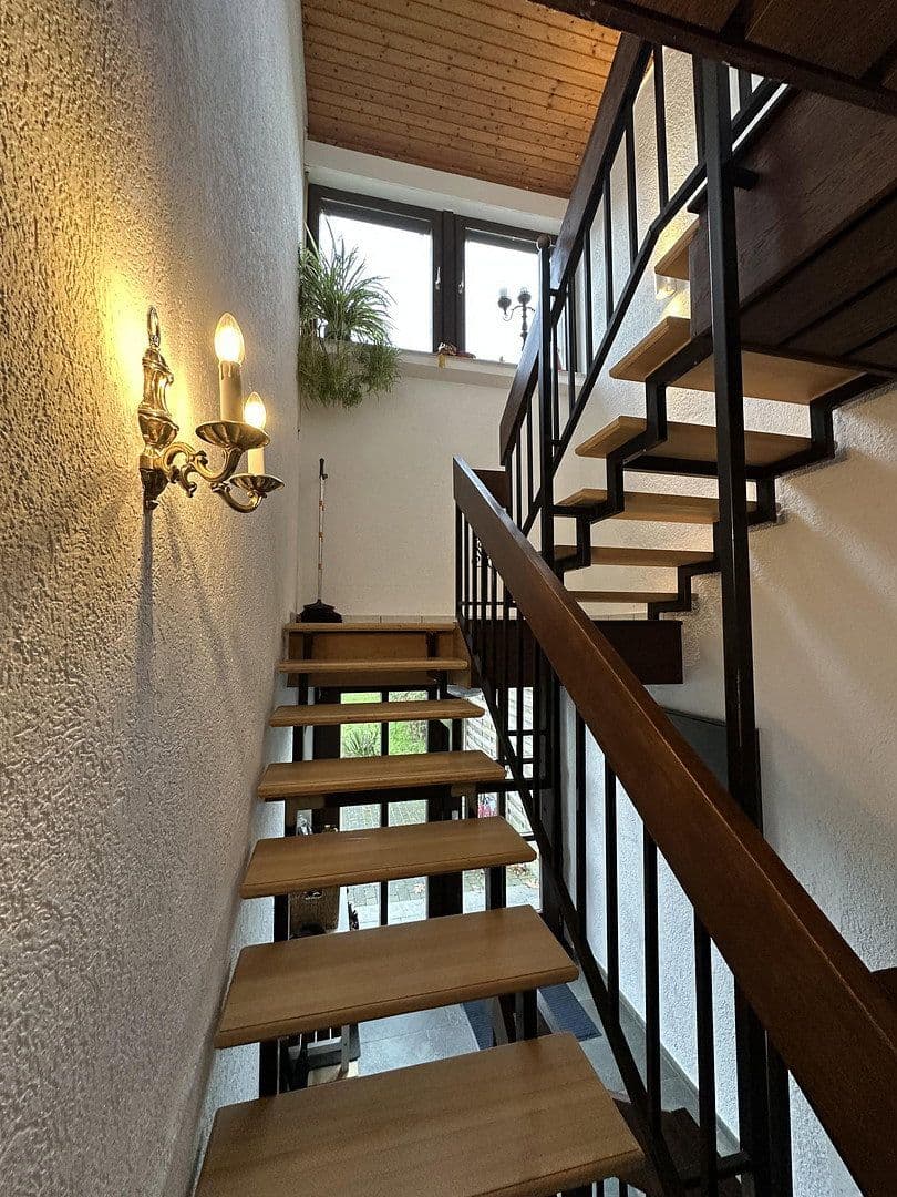 Prenájom bytu 4-izbový 116 m², Ostbevern, Severné Porýnie - Westfálsko Prenájom bytu 4-izbový 116 m², Ostbevern, Severné Porýnie - Westfálsko