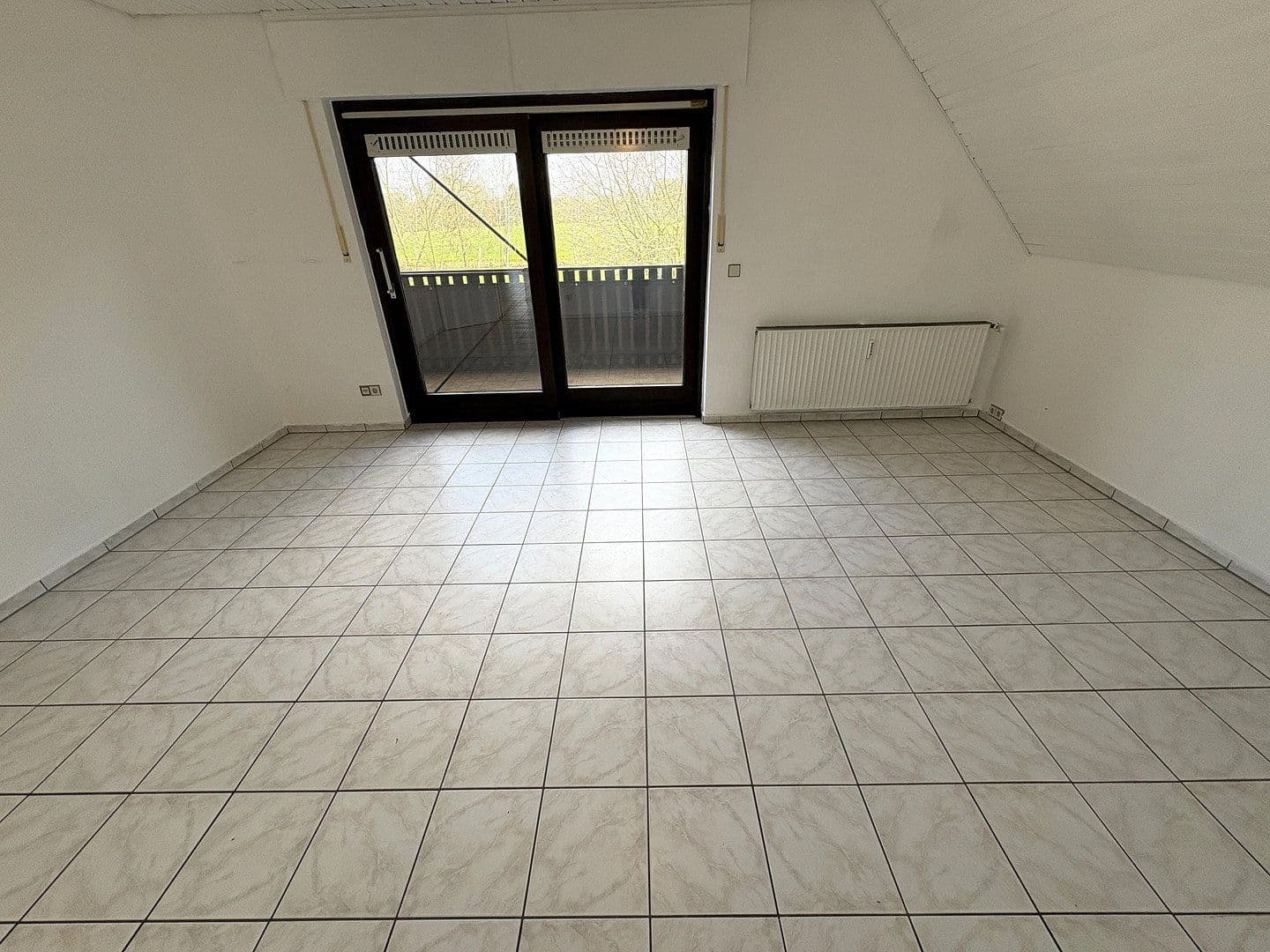 Prenájom bytu 4-izbový 116 m², Ostbevern, Severné Porýnie - Westfálsko Prenájom bytu 4-izbový 116 m², Ostbevern, Severné Porýnie - Westfálsko