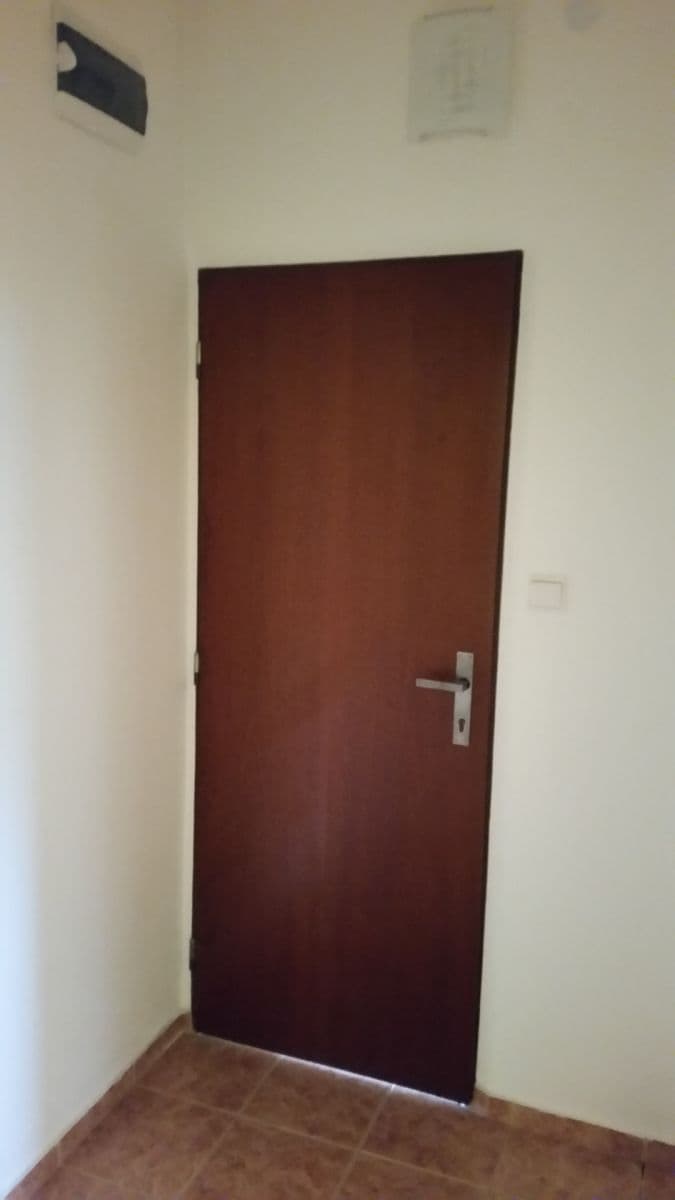 Prenájom bytu Garsoniéra 24 m², D. Tatarku, Piešťany, Trnavský kraj Prenájom bytu Garsoniéra 24 m², D. Tatarku, Piešťany, Trnavský kraj