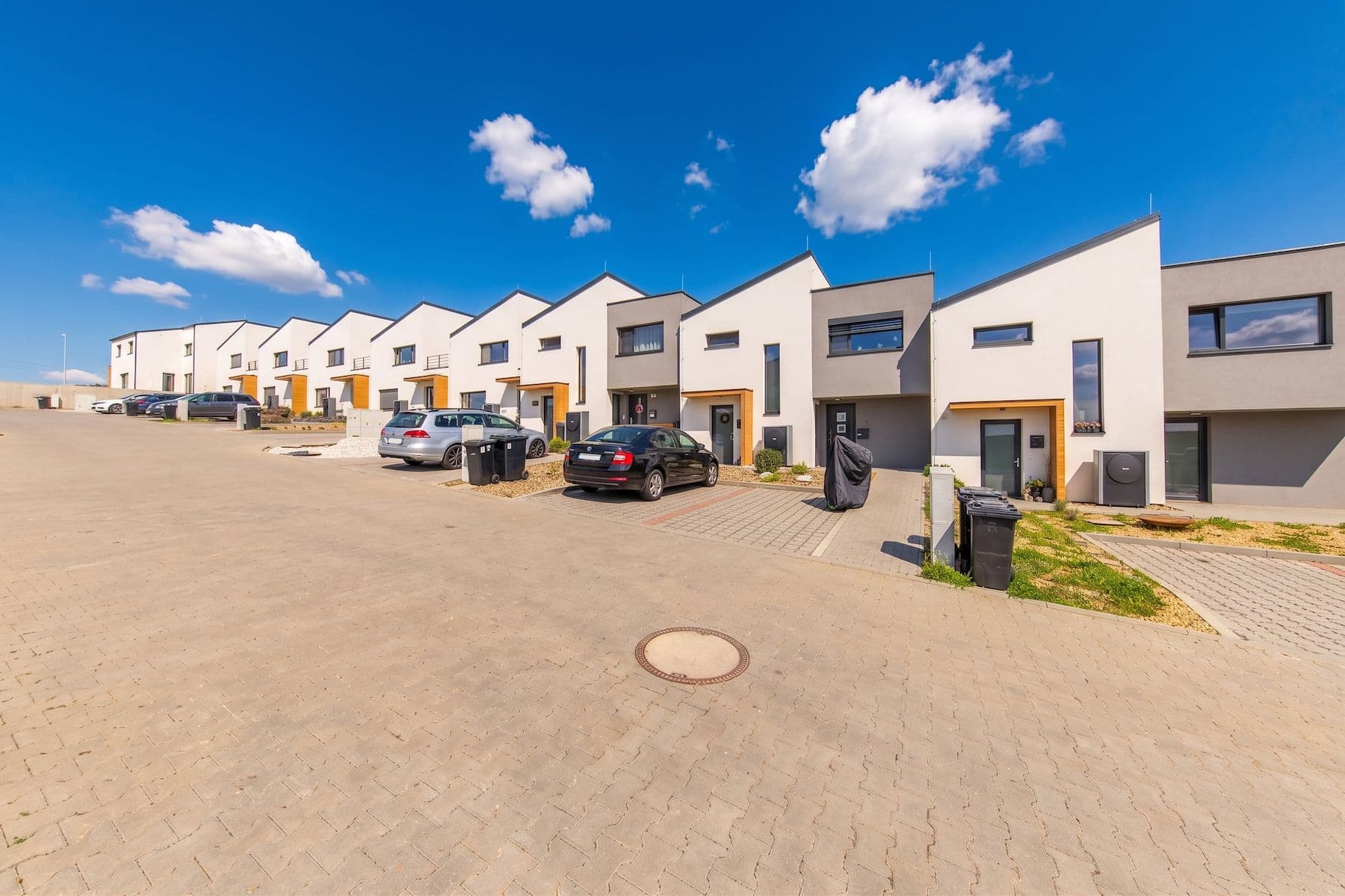 Predaj bytu 3-izbový 87 m², Nemojany, Jihomoravský kraj Predaj bytu 3-izbový 87 m², Nemojany, Jihomoravský kraj