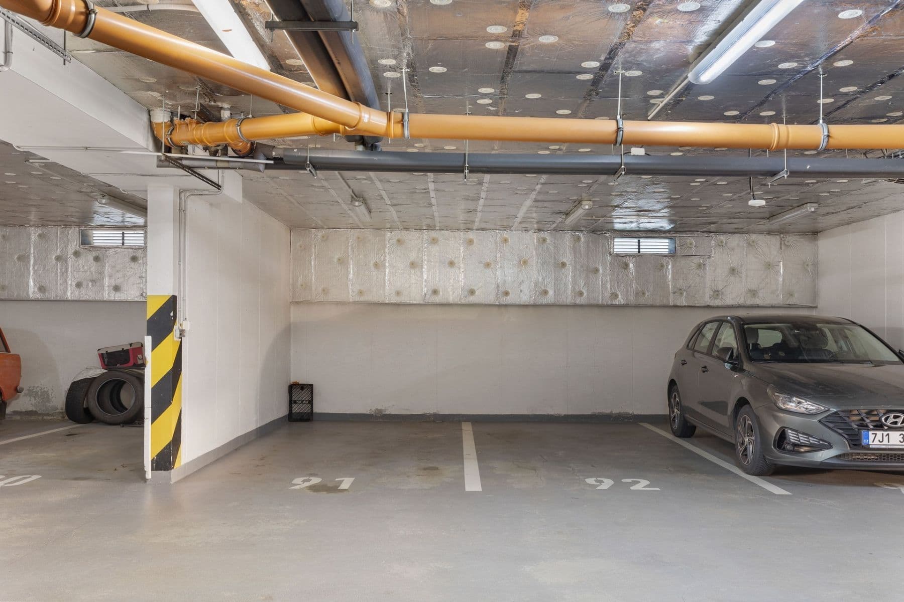 Prenájom bytu 3-izbový 82 m², Českodubská, Praha, Praha Prenájom bytu 3-izbový 82 m², Českodubská, Praha, Praha