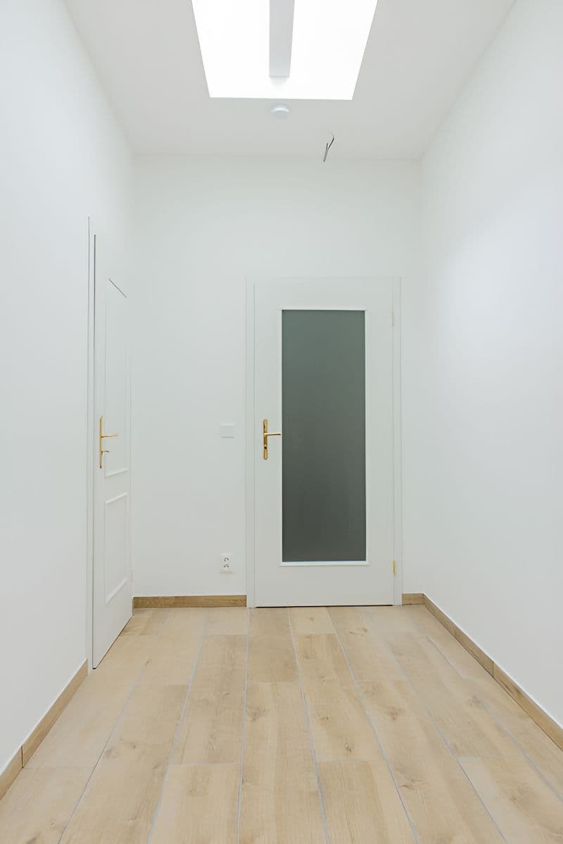 Predaj bytu 1-izbový 24 m², Španělská, Praha, Praha Predaj bytu 1-izbový 24 m², Španělská, Praha, Praha