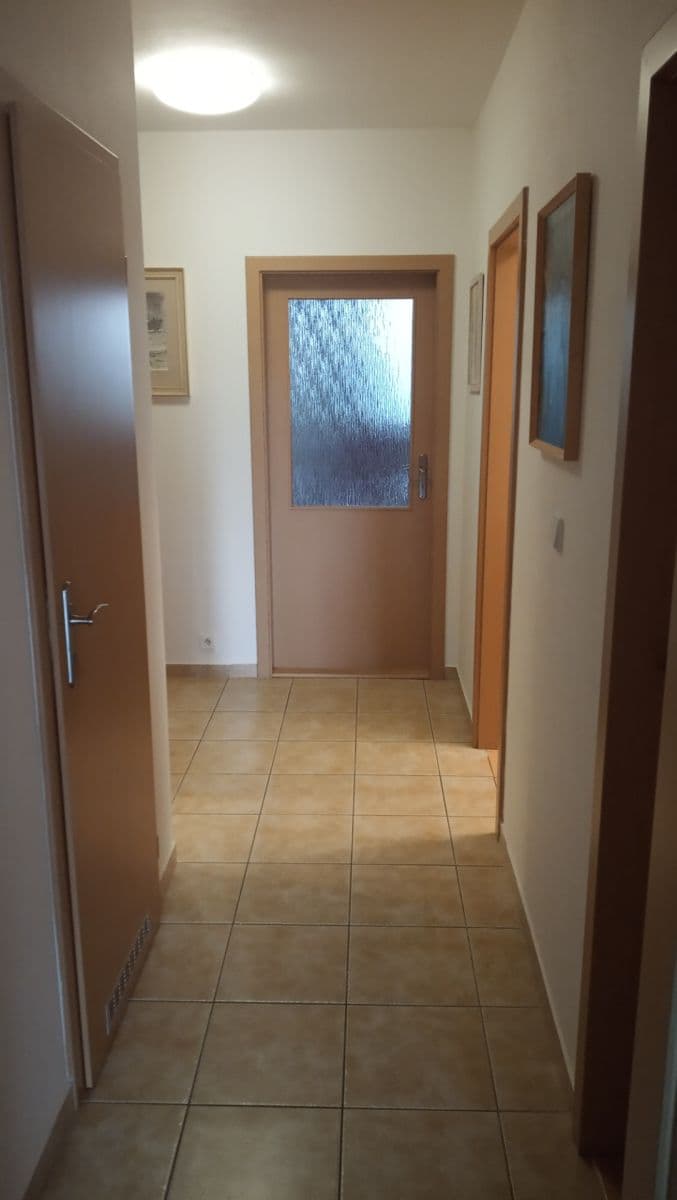 Prenájom bytu 3-izbový 85 m², Divišovská, Praha, Praha Prenájom bytu 3-izbový 85 m², Divišovská, Praha, Praha