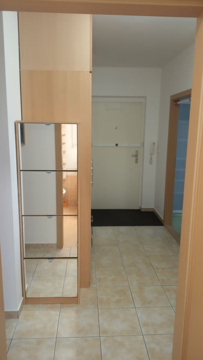 Prenájom bytu 3-izbový 85 m², Divišovská, Praha, Praha Prenájom bytu 3-izbový 85 m², Divišovská, Praha, Praha