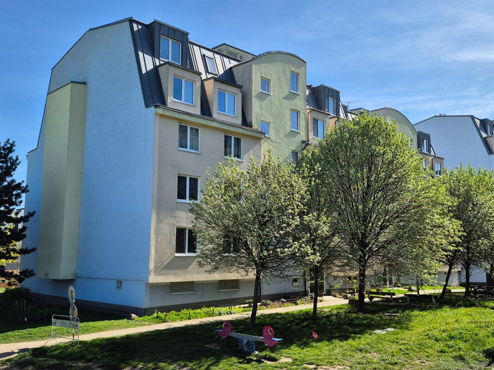 Prenájom bytu 3-izbový 85 m², Divišovská, Praha, Praha Prenájom bytu 3-izbový 85 m², Divišovská, Praha, Praha