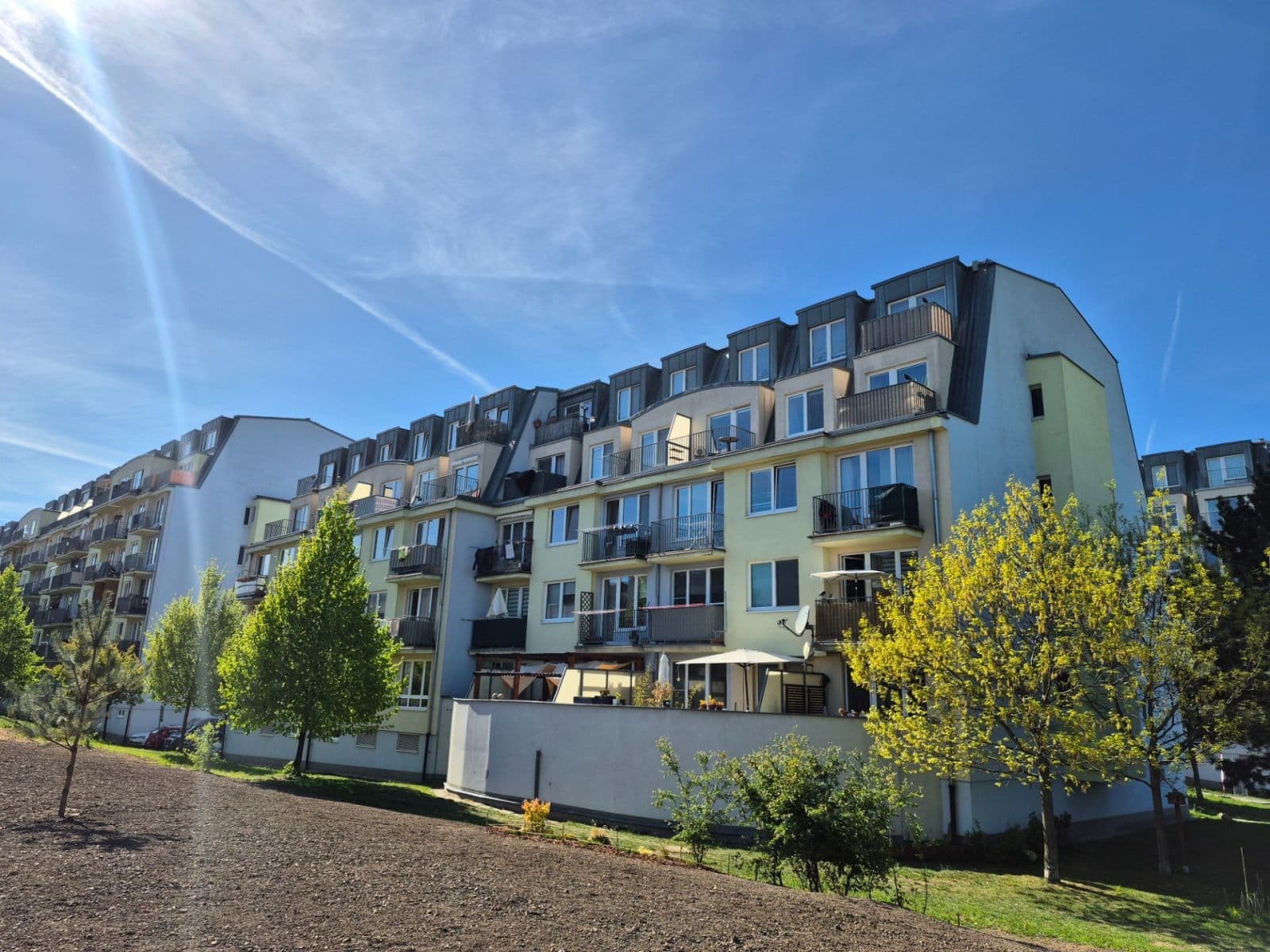 Prenájom bytu 3-izbový 85 m², Divišovská, Praha, Praha Prenájom bytu 3-izbový 85 m², Divišovská, Praha, Praha