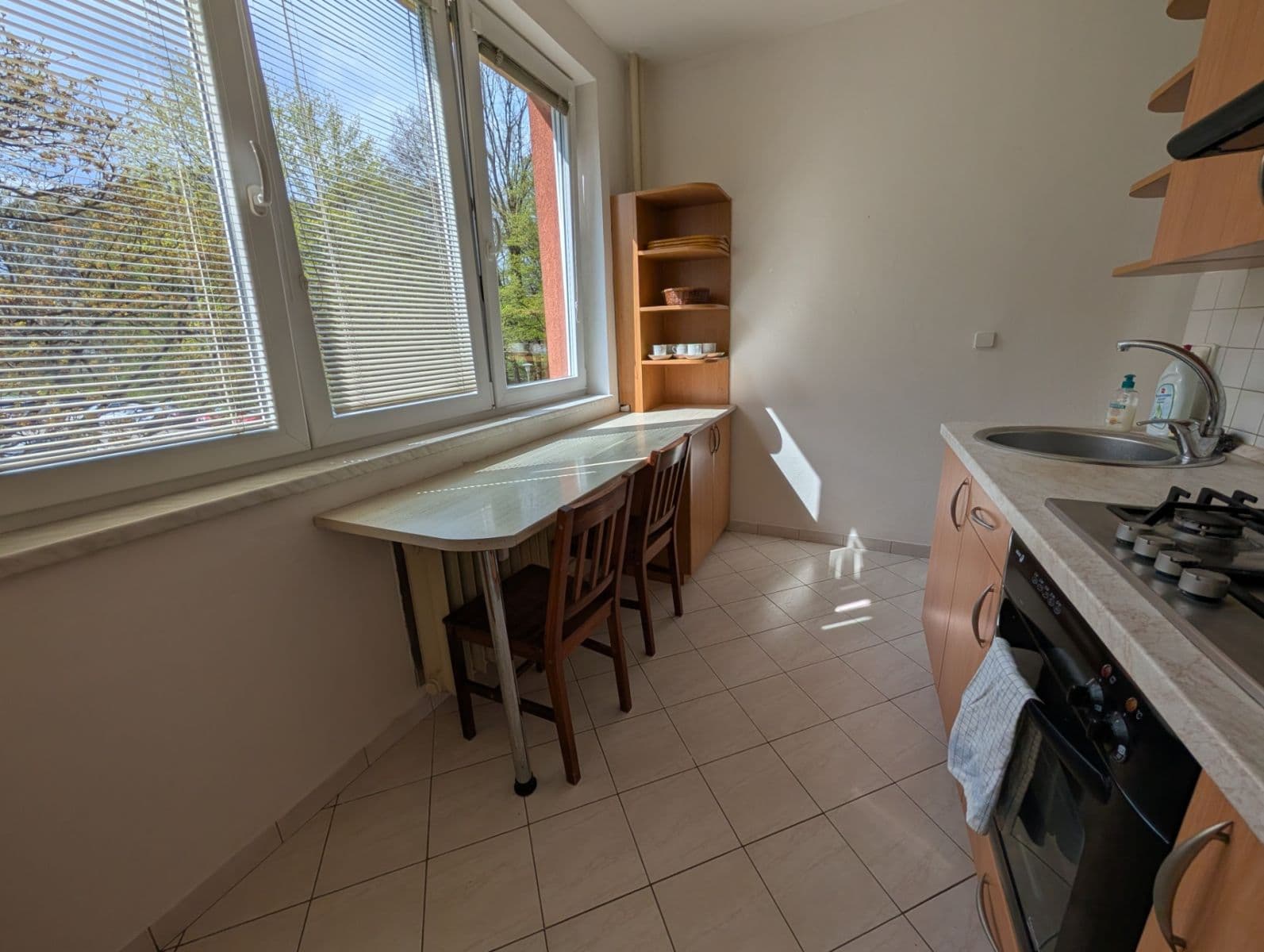 Prenájom bytu 4-izbový 69 m², Jasmínová, Ostrava, Moravskoslezský kraj Prenájom bytu 4-izbový 69 m², Jasmínová, Ostrava, Moravskoslezský kraj