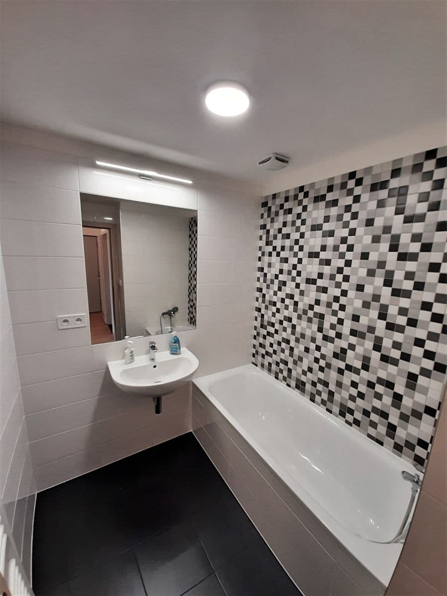 Prenájom bytu 2-izbový 56 m², Práčská, Praha, Praha Prenájom bytu 2-izbový 56 m², Práčská, Praha, Praha
