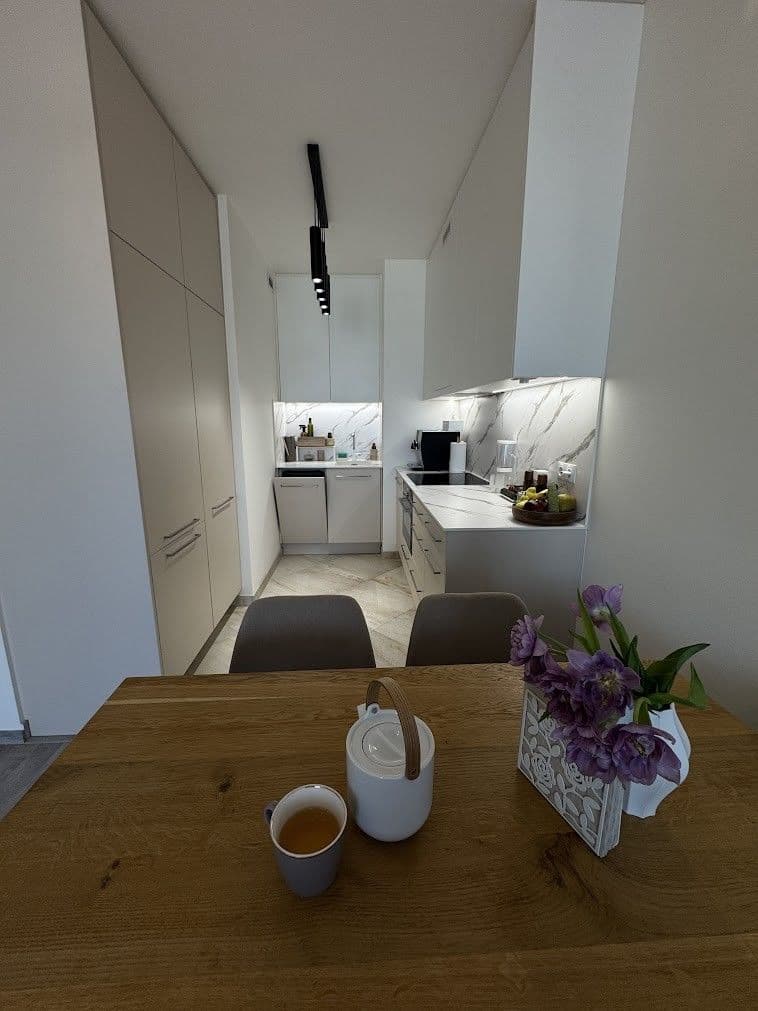 Predaj bytu 2-izbový 47 m², Do Zahrádek Ⅰ, Praha, Praha Predaj bytu 2-izbový 47 m², Do Zahrádek Ⅰ, Praha, Praha