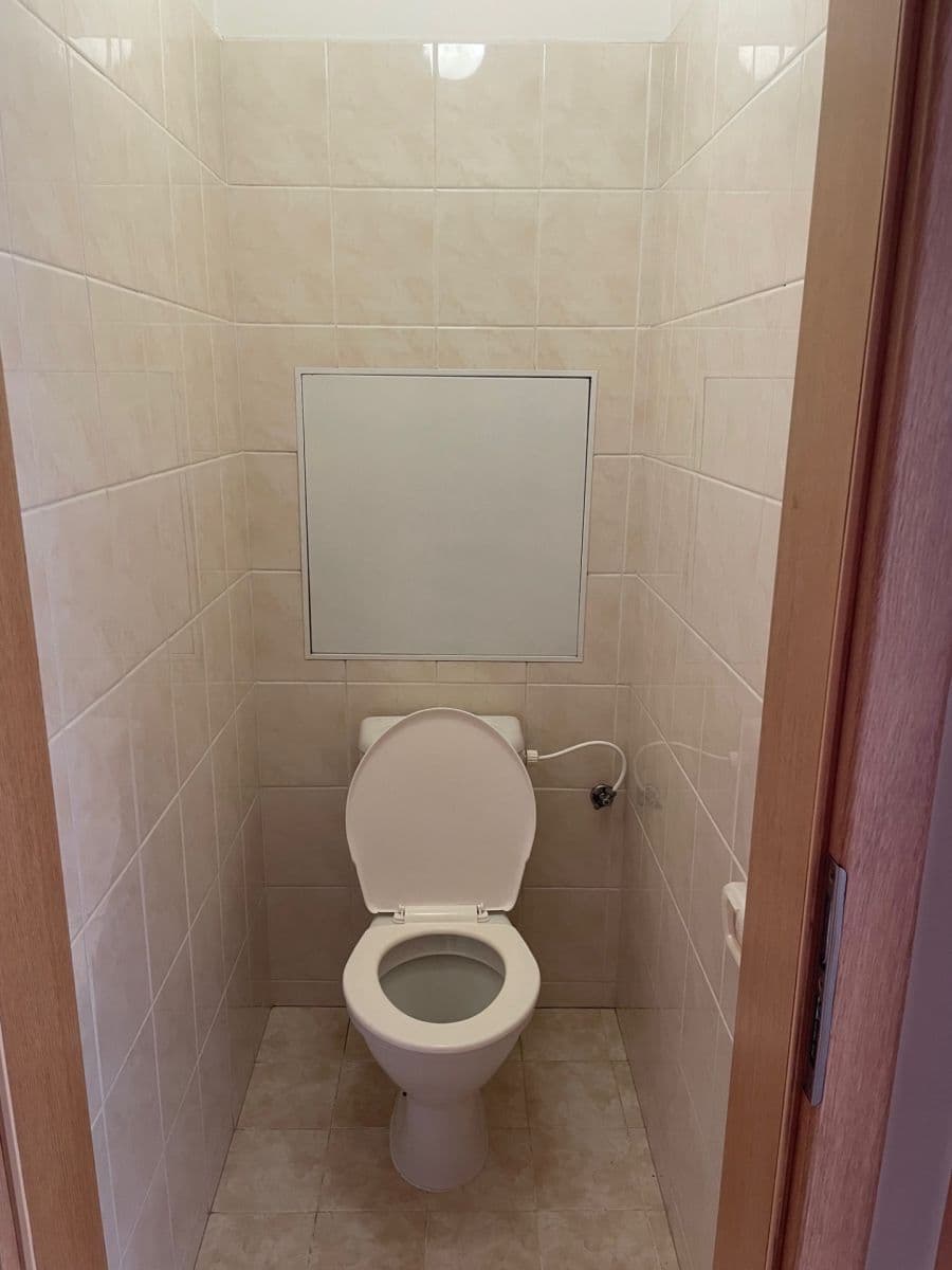 Prenájom bytu 2-izbový 34 m², Mezi Domky, Praha, Praha Prenájom bytu 2-izbový 34 m², Mezi Domky, Praha, Praha