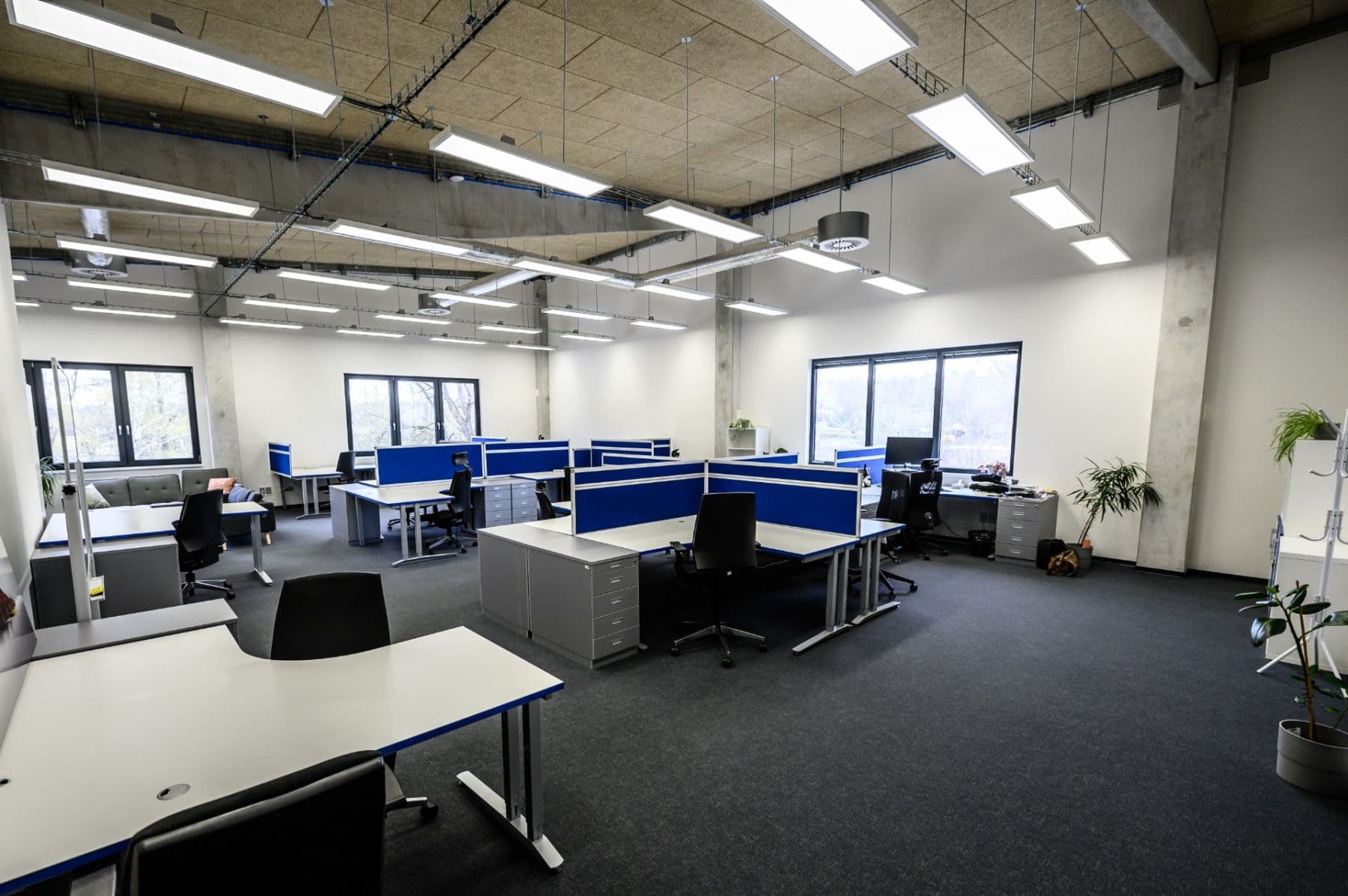 Prenájom kancelárie 272 m², Nádražní, Pardubice, Pardubický kraj Prenájom kancelárie 272 m², Nádražní, Pardubice, Pardubický kraj