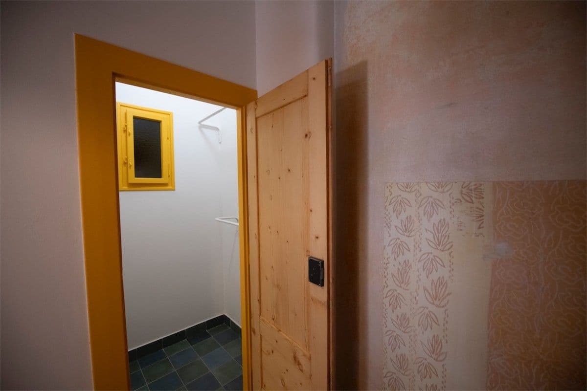 Prenájom bytu 2-izbový 57 m², Zákostelní, Praha, Praha Prenájom bytu 2-izbový 57 m², Zákostelní, Praha, Praha