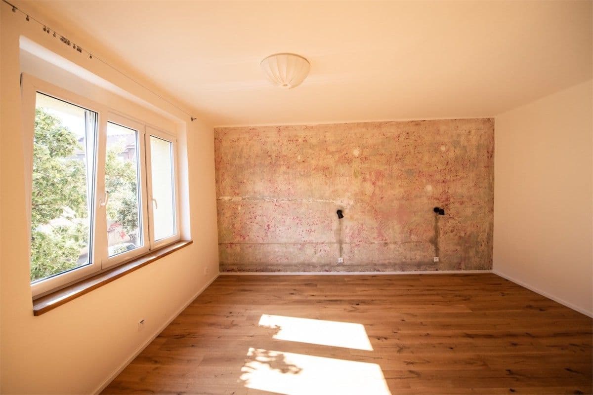 Prenájom bytu 2-izbový 57 m², Zákostelní, Praha, Praha Prenájom bytu 2-izbový 57 m², Zákostelní, Praha, Praha