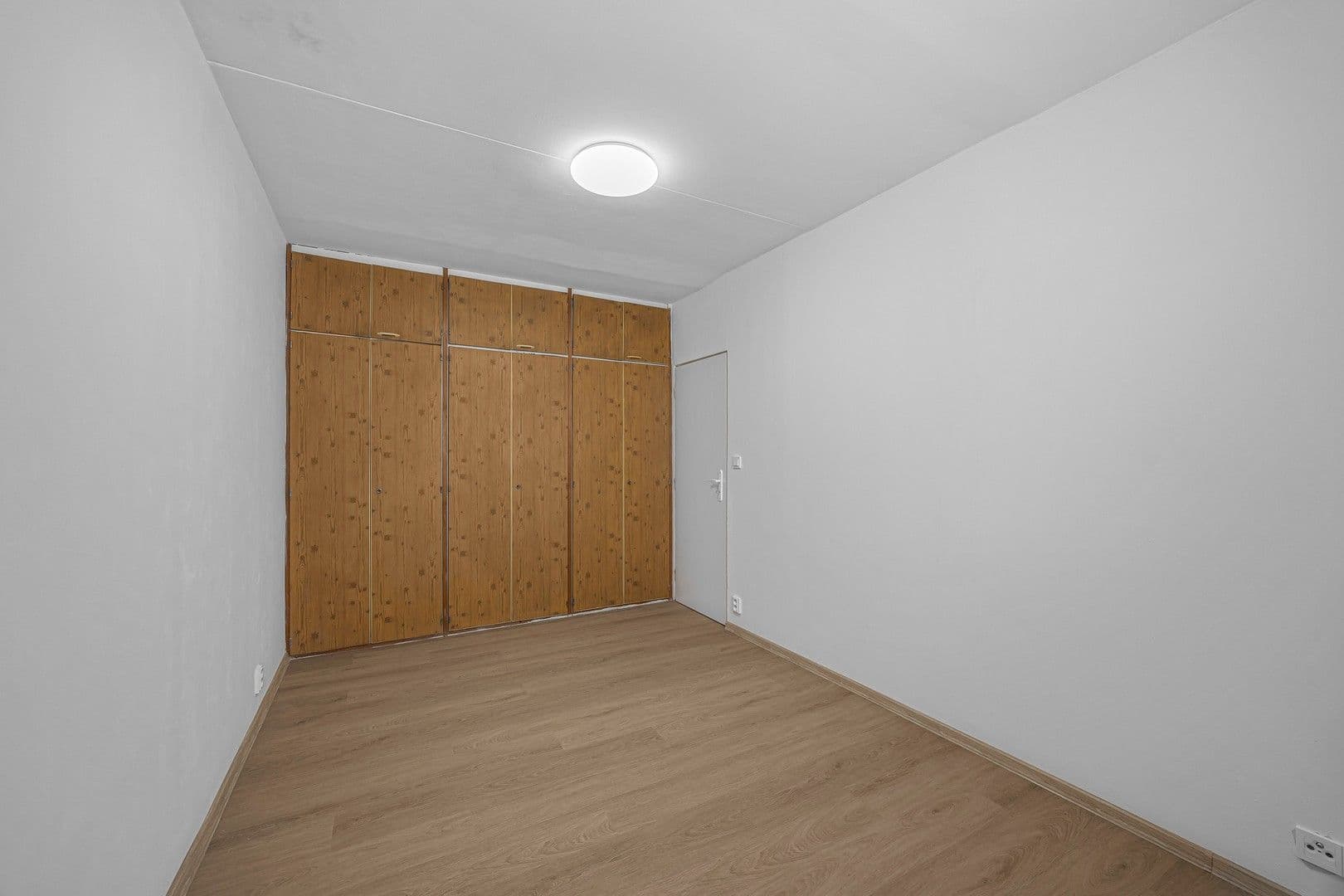 Prenájom bytu 3-izbový 61 m², Zálesí, Praha, Praha Prenájom bytu 3-izbový 61 m², Zálesí, Praha, Praha