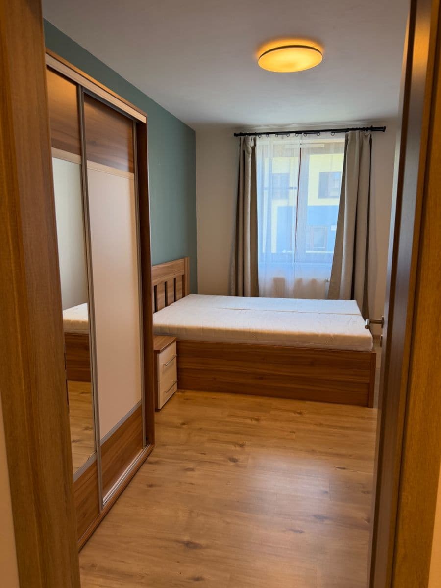 Prenájom bytu 2-izbový 49 m², Fojtova, Praha, Praha Prenájom bytu 2-izbový 49 m², Fojtova, Praha, Praha