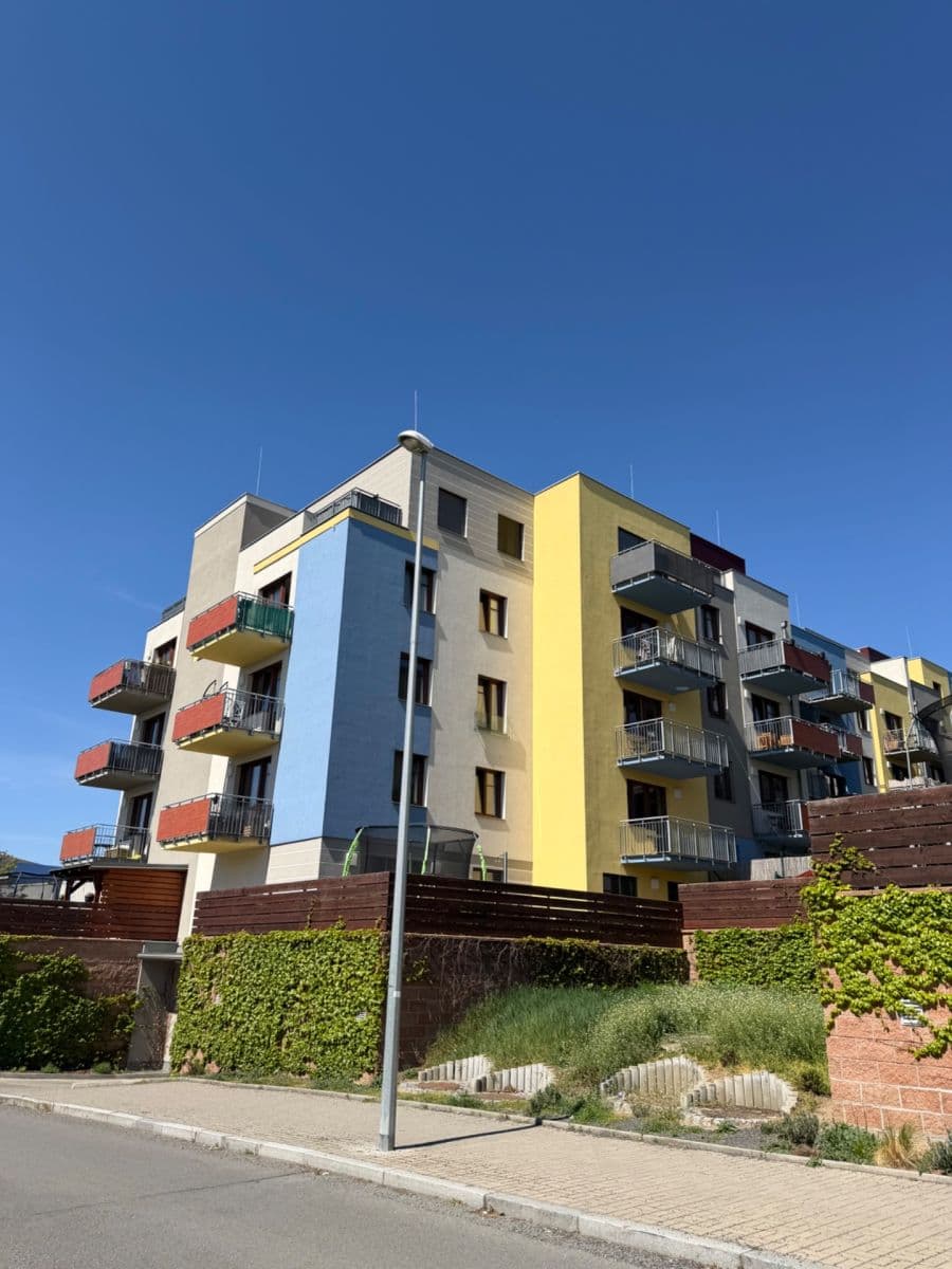 Prenájom bytu 2-izbový 49 m², Fojtova, Praha, Praha Prenájom bytu 2-izbový 49 m², Fojtova, Praha, Praha