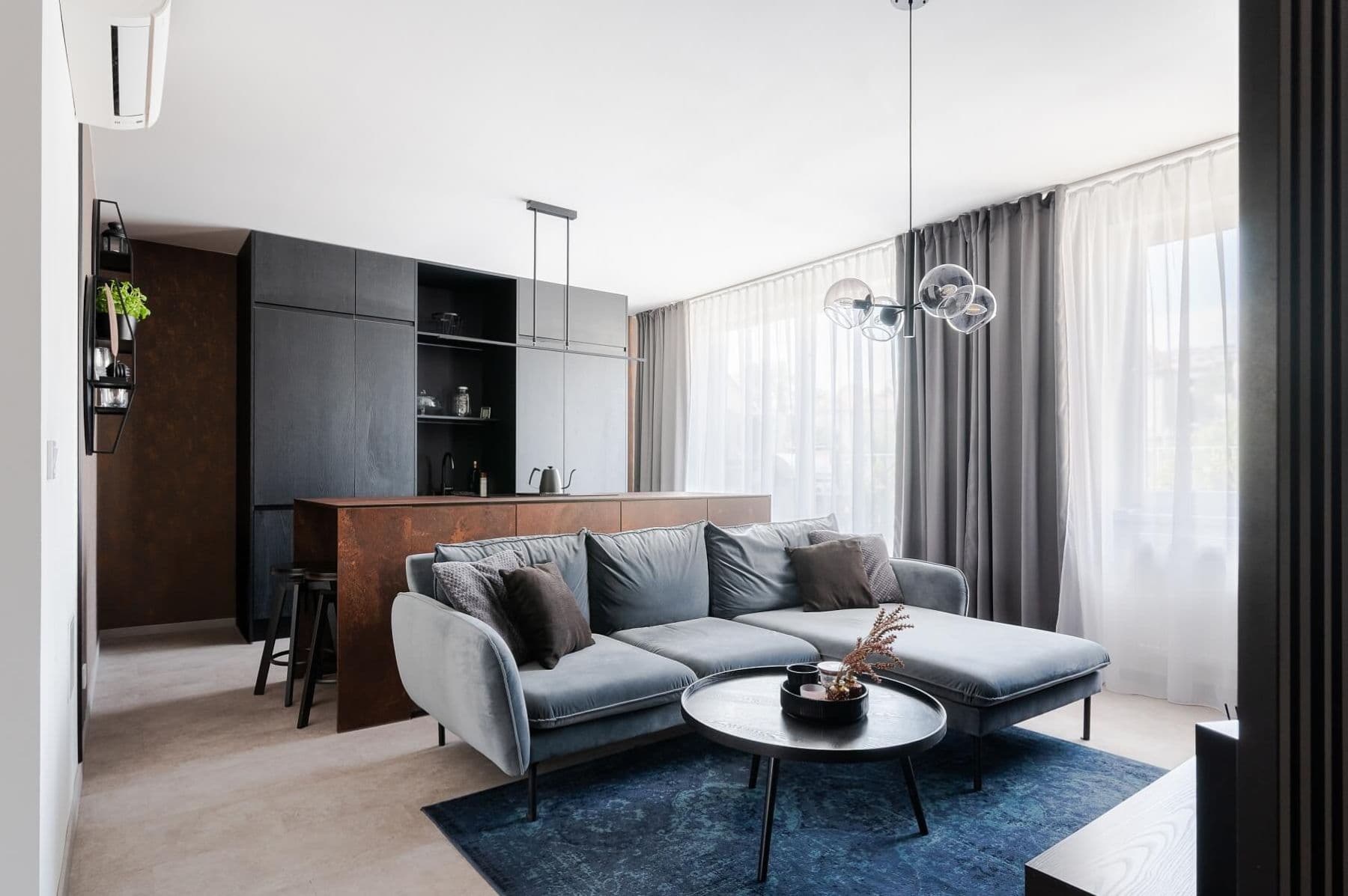 Prenájom bytu 4-izbový 118 m², V Zahradách, Praha, Praha Prenájom bytu 4-izbový 118 m², V Zahradách, Praha, Praha