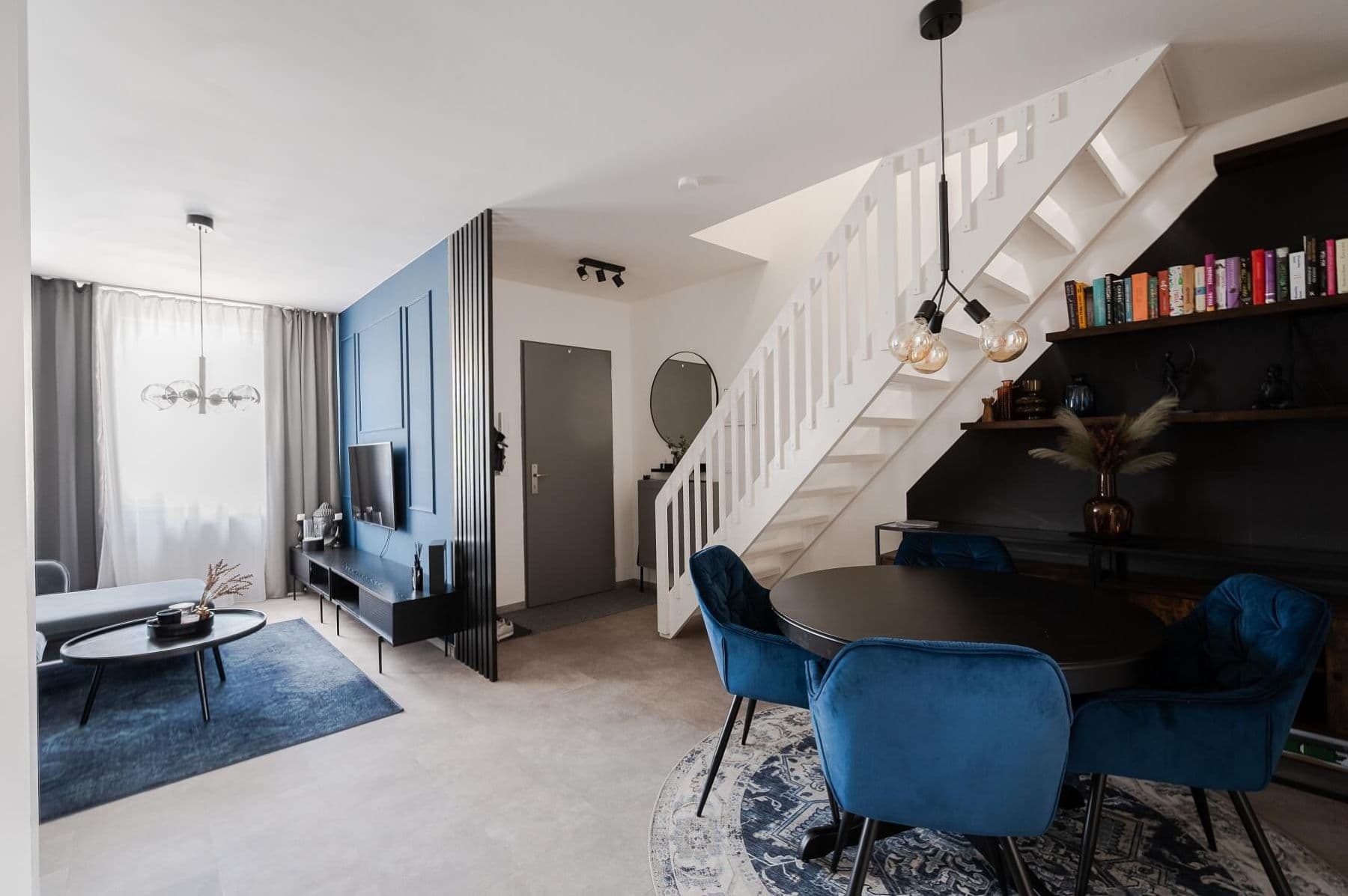 Prenájom bytu 4-izbový 118 m², V Zahradách, Praha, Praha Prenájom bytu 4-izbový 118 m², V Zahradách, Praha, Praha