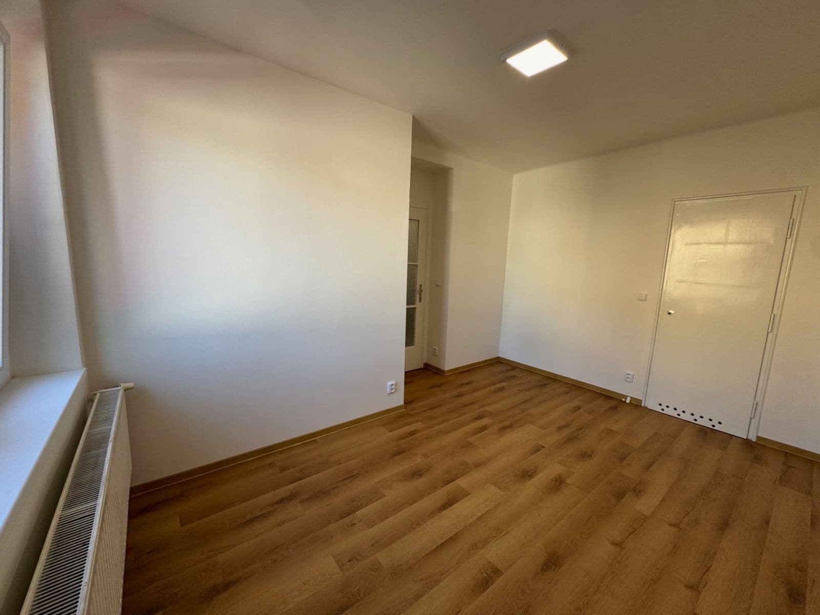 Prenájom bytu 4-izbový 94 m², U Krčské vodárny, Praha, Praha Prenájom bytu 4-izbový 94 m², U Krčské vodárny, Praha, Praha