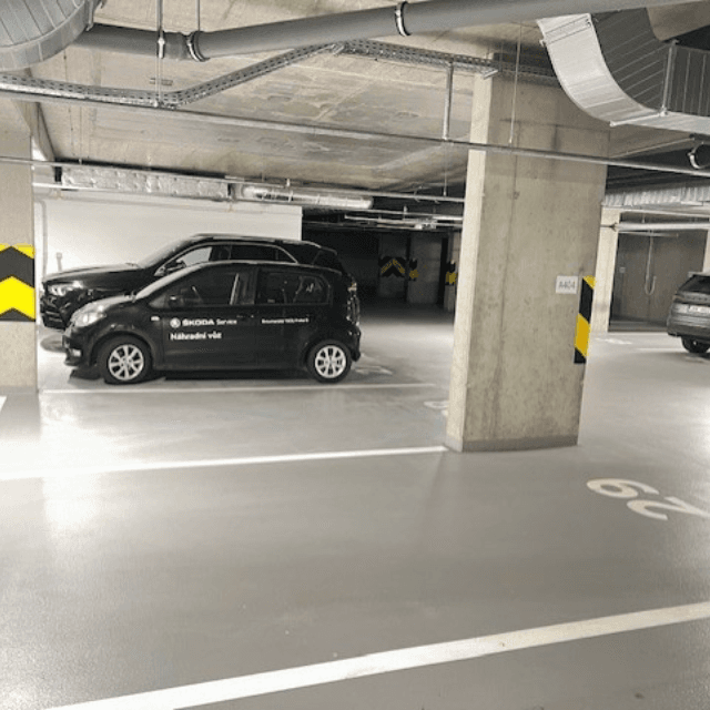 Prenájom garáže 13 m², Křižíkova, Praha, Praha Prenájom garáže 13 m², Křižíkova, Praha, Praha