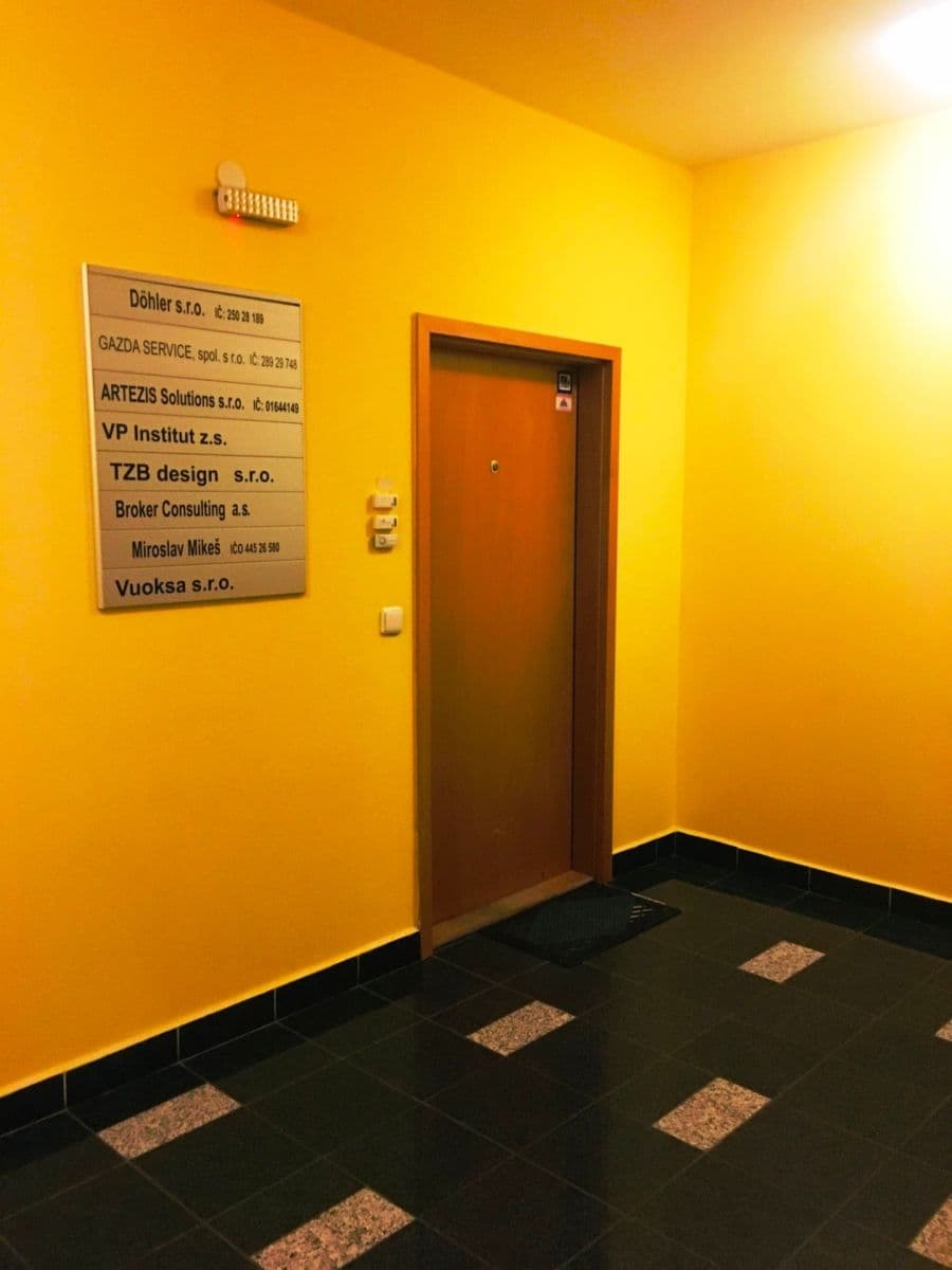 Prenájom kancelárie 58 m², Nad Šutkou, Praha, Praha Prenájom kancelárie 58 m², Nad Šutkou, Praha, Praha