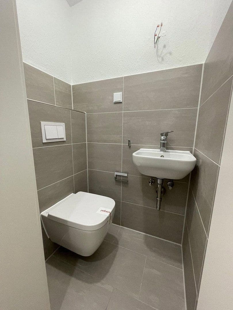 Prenájom bytu 3-izbový 77 m², Pestalozzistr., Mülheim, Severné Porýnie - Westfálsko Prenájom bytu 3-izbový 77 m², Pestalozzistr., Mülheim, Severné Porýnie - Westfálsko