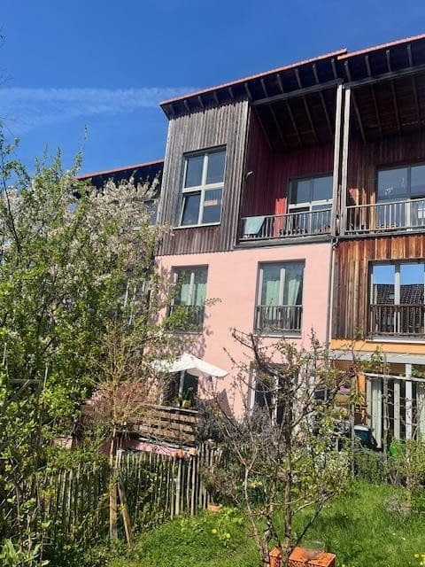 Predaj domu 185 m², pozemek 245 m², Frankfurt, Hesensko Predaj domu 185 m², pozemek 245 m², Frankfurt, Hesensko