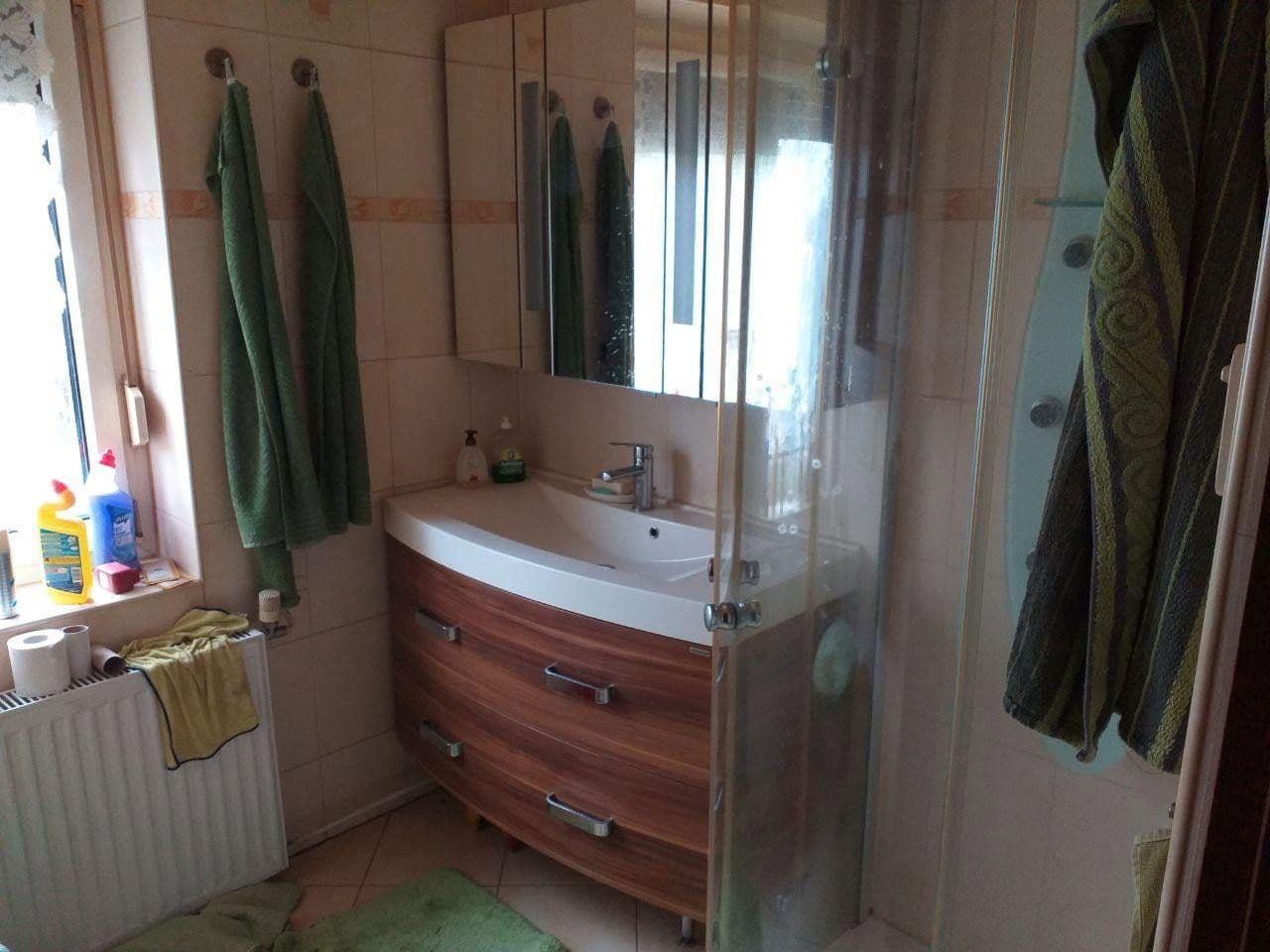 Predaj domu 200 m², pozemek 647 m², Oybin, Sasko Predaj domu 200 m², pozemek 647 m², Oybin, Sasko