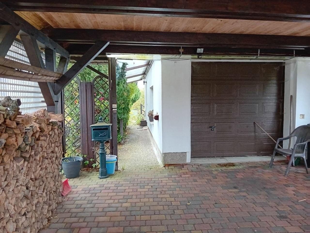 Predaj domu 200 m², pozemek 647 m², Oybin, Sasko Predaj domu 200 m², pozemek 647 m², Oybin, Sasko