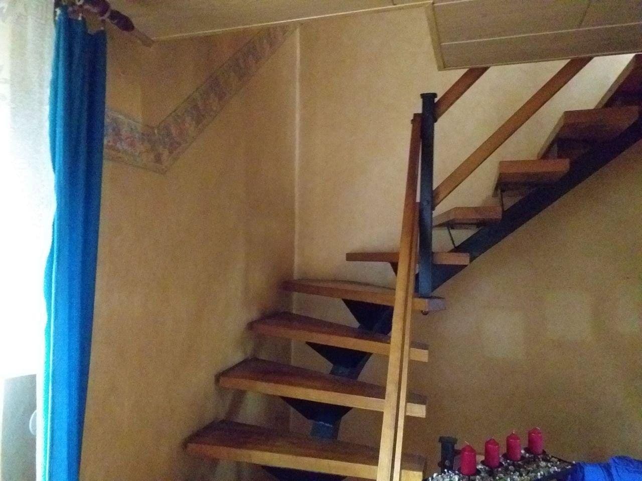 Predaj domu 200 m², pozemek 647 m², Oybin, Sasko Predaj domu 200 m², pozemek 647 m², Oybin, Sasko