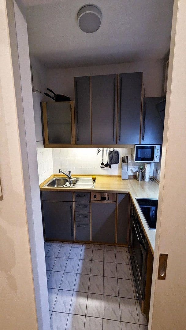 Prenájom bytu 2-izbový 59 m², München, Bavorsko Prenájom bytu 2-izbový 59 m², München, Bavorsko