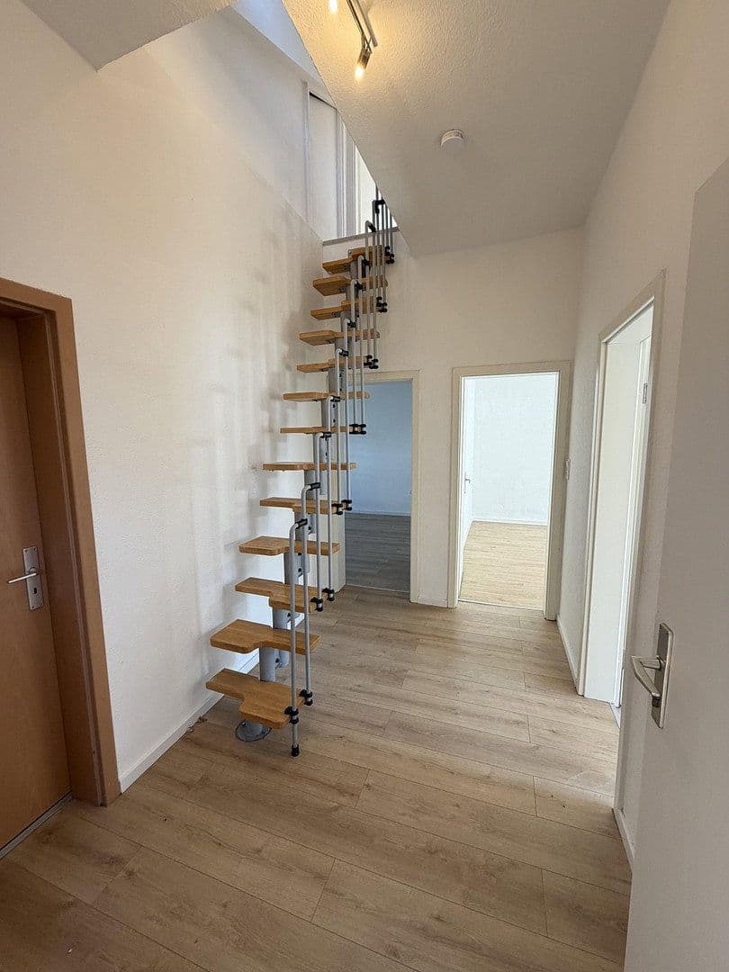 Prenájom domu 165 m², pozemek 225 m², Wielandstr. 4a, Worms, Porýnie-Falcko Prenájom domu 165 m², pozemek 225 m², Wielandstr. 4a, Worms, Porýnie-Falcko