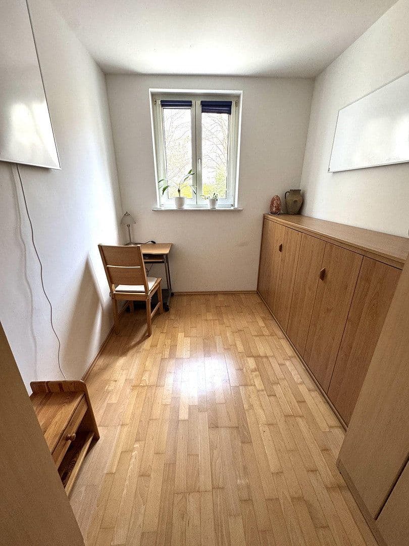 Predaj bytu 3-izbový 64 m², München, Bavorsko Predaj bytu 3-izbový 64 m², München, Bavorsko