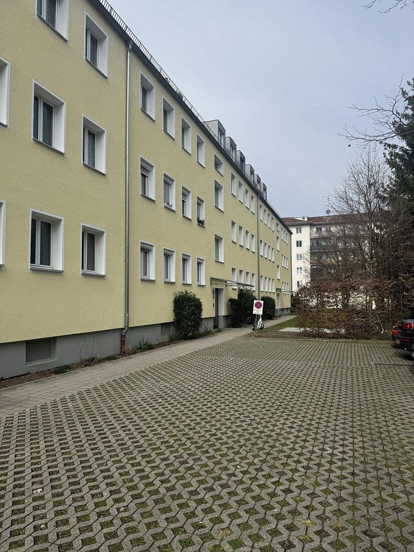 Predaj bytu 3-izbový 64 m², München, Bavorsko Predaj bytu 3-izbový 64 m², München, Bavorsko