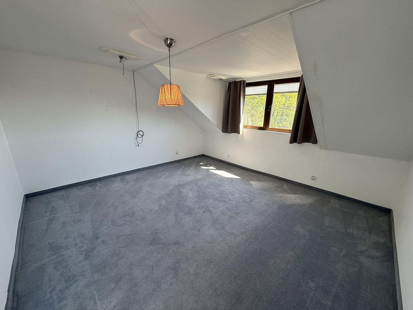 Predaj domu 134 m², pozemek 270 m², Viersener Str. 155A, Willich, Severné Porýnie - Westfálsko Predaj domu 134 m², pozemek 270 m², Viersener Str. 155A, Willich, Severné Porýnie - Westfálsko