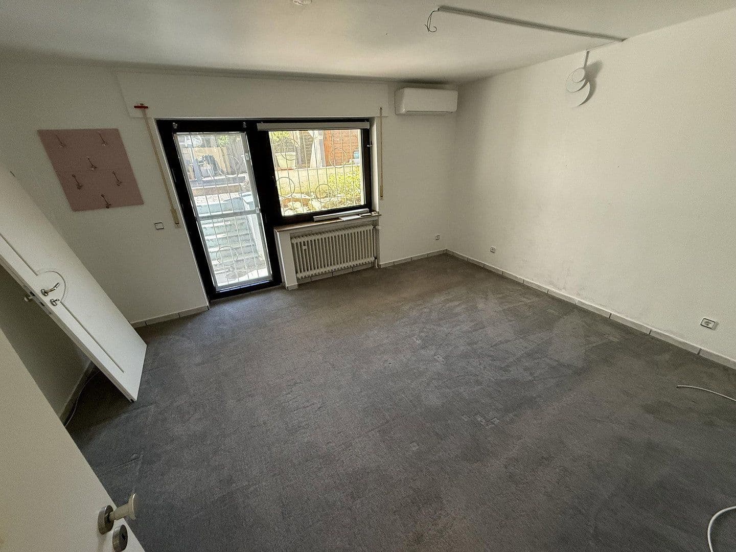 Predaj domu 134 m², pozemek 270 m², Viersener Str. 155A, Willich, Severné Porýnie - Westfálsko Predaj domu 134 m², pozemek 270 m², Viersener Str. 155A, Willich, Severné Porýnie - Westfálsko