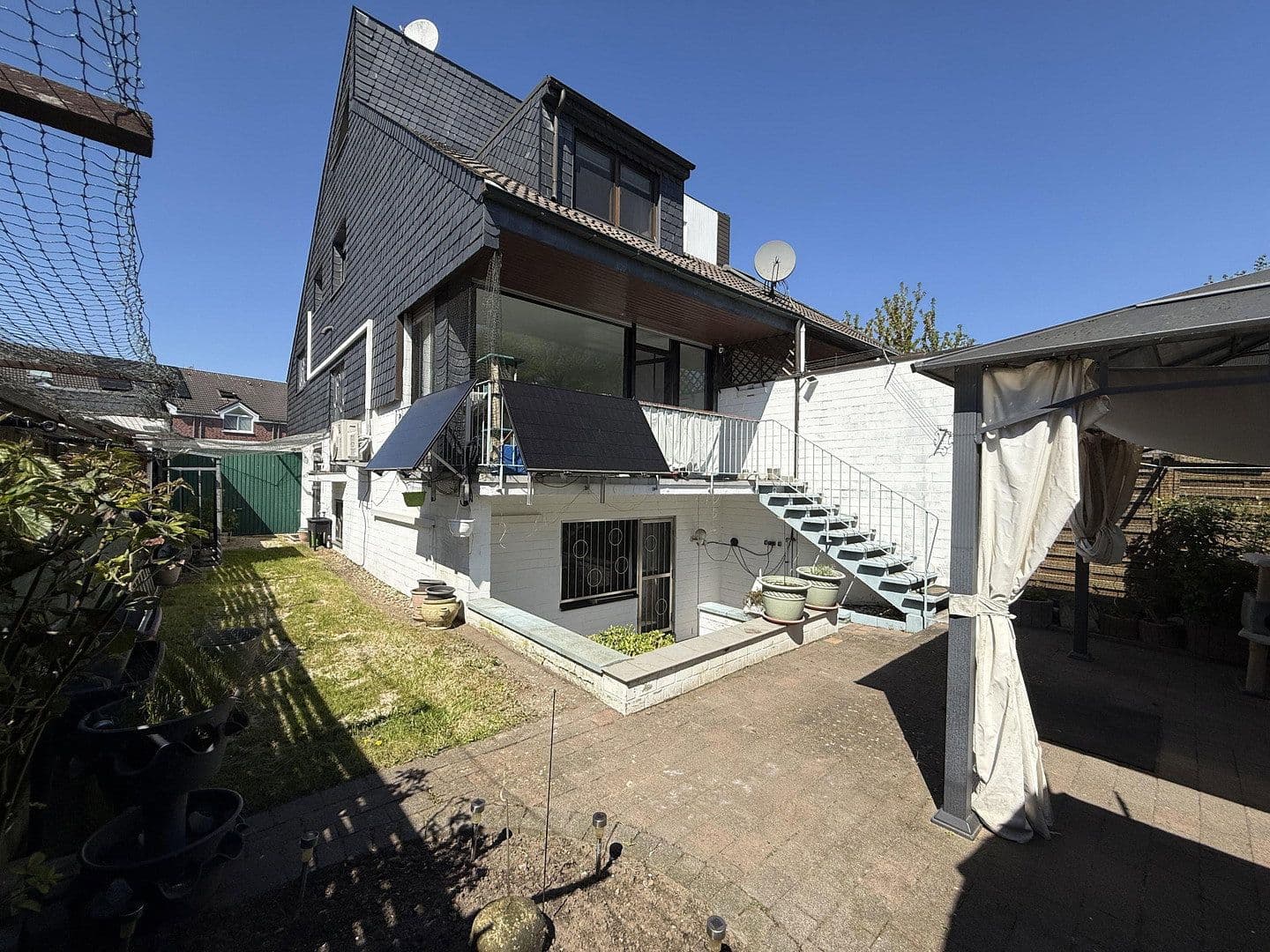 Predaj domu 134 m², pozemek 270 m², Viersener Str. 155A, Willich, Severné Porýnie - Westfálsko Predaj domu 134 m², pozemek 270 m², Viersener Str. 155A, Willich, Severné Porýnie - Westfálsko