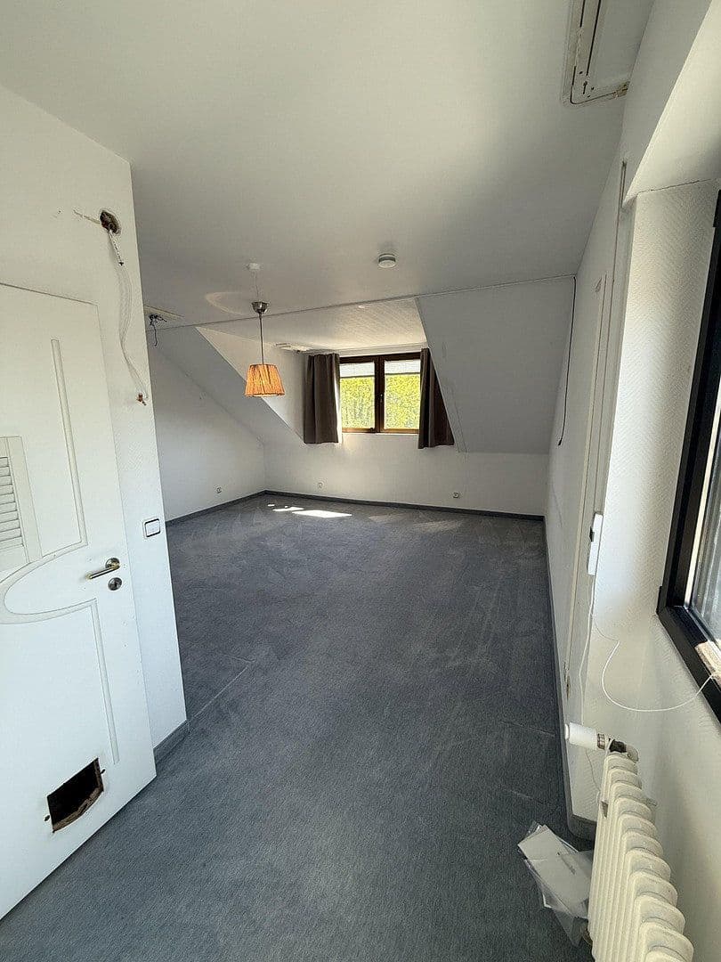 Predaj domu 134 m², pozemek 270 m², Viersener Str. 155A, Willich, Severné Porýnie - Westfálsko Predaj domu 134 m², pozemek 270 m², Viersener Str. 155A, Willich, Severné Porýnie - Westfálsko