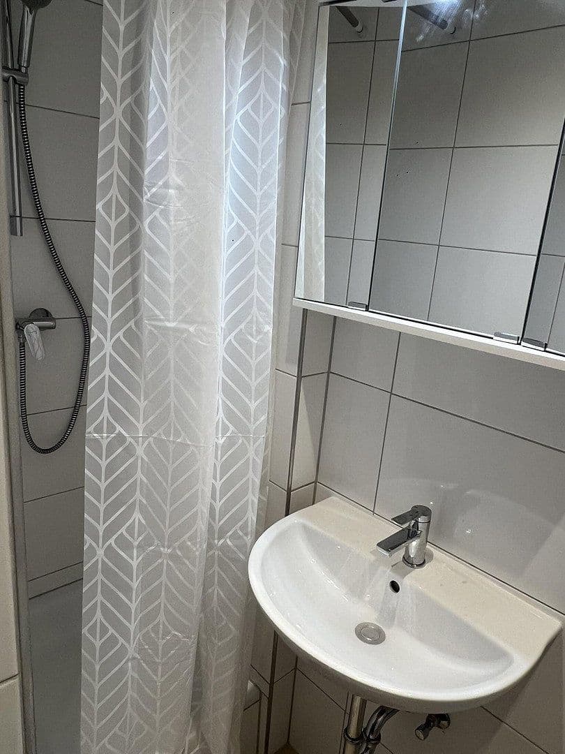 Prenájom bytu 1-izbový 20 m², Wallaustr. 101, Mainz, Porýnie-Falcko Prenájom bytu 1-izbový 20 m², Wallaustr. 101, Mainz, Porýnie-Falcko