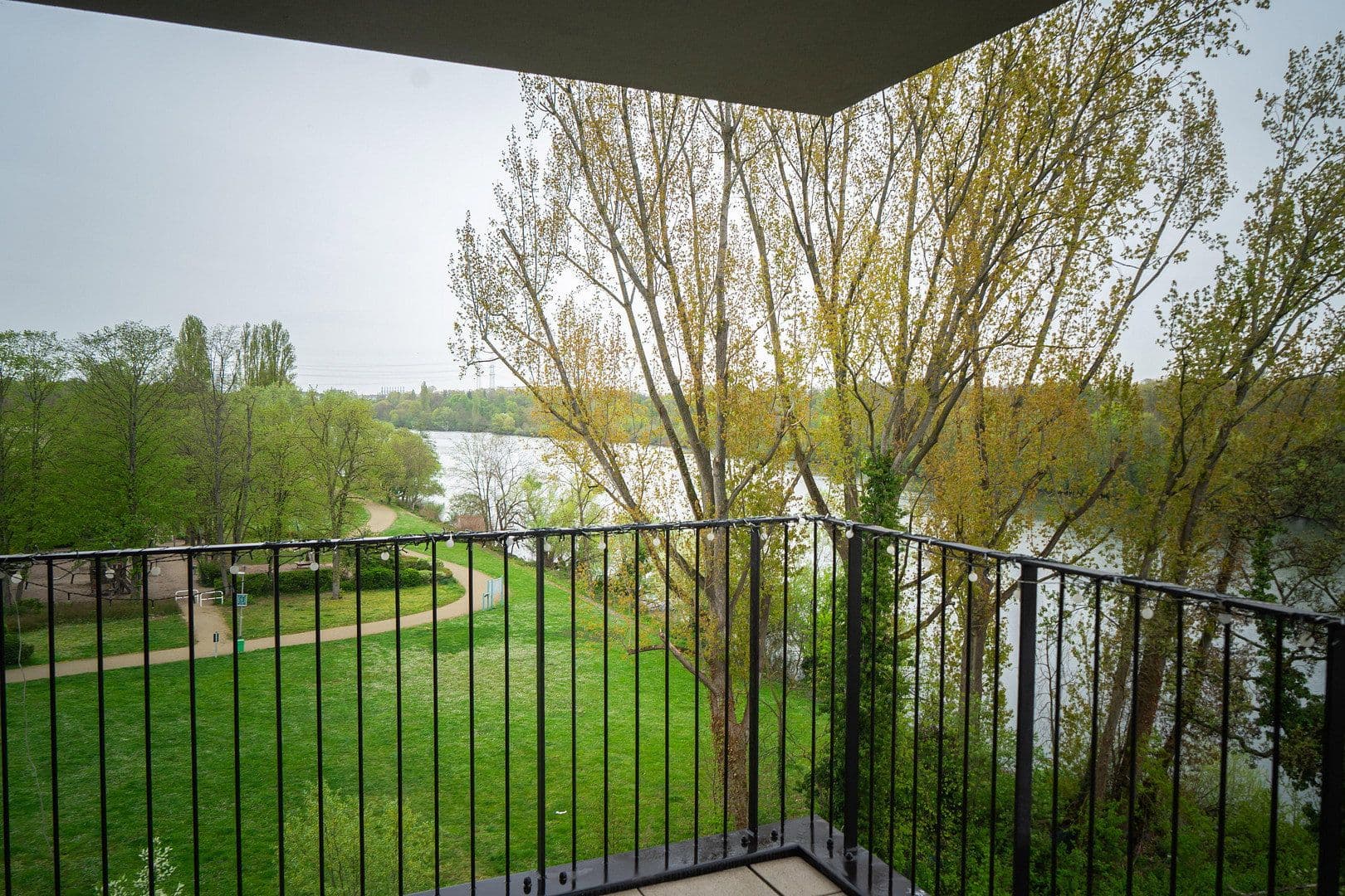 Prenájom bytu 3-izbový 85 m², Hattersheim am Main, Hesensko Prenájom bytu 3-izbový 85 m², Hattersheim am Main, Hesensko