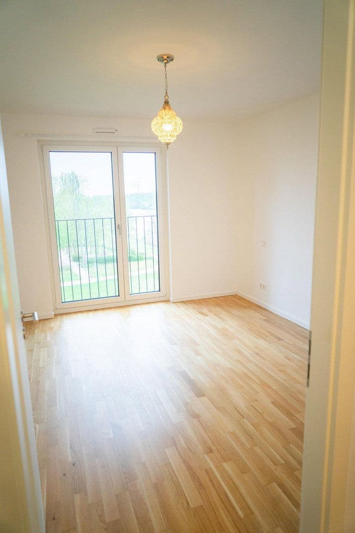 Prenájom bytu 3-izbový 85 m², Hattersheim am Main, Hesensko Prenájom bytu 3-izbový 85 m², Hattersheim am Main, Hesensko