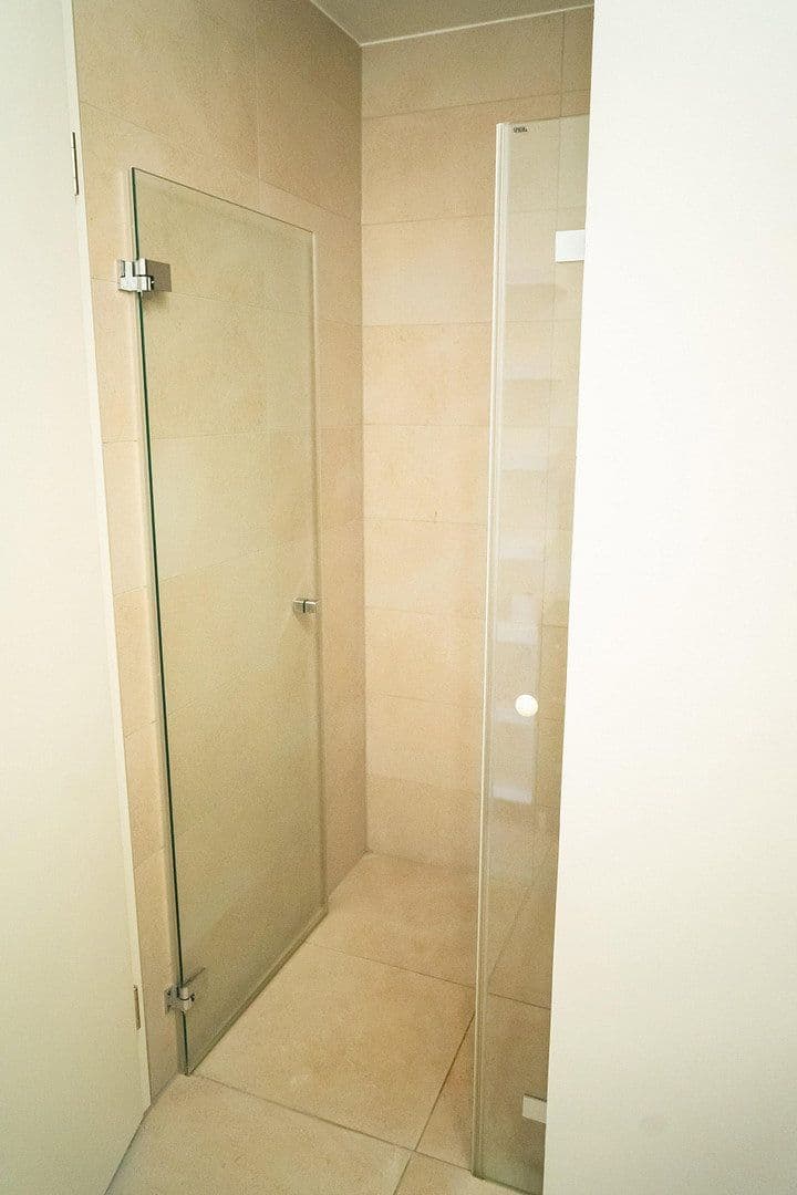 Prenájom bytu 3-izbový 85 m², Hattersheim am Main, Hesensko Prenájom bytu 3-izbový 85 m², Hattersheim am Main, Hesensko