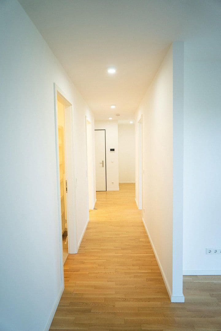 Prenájom bytu 3-izbový 85 m², Hattersheim am Main, Hesensko Prenájom bytu 3-izbový 85 m², Hattersheim am Main, Hesensko