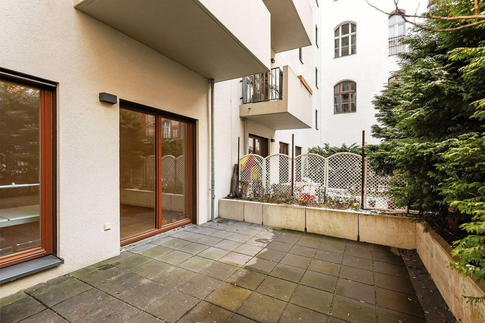 Predaj bytu 3-izbový 75 m², Chausseestraße 108, Berlin, Berlín Predaj bytu 3-izbový 75 m², Chausseestraße 108, Berlin, Berlín